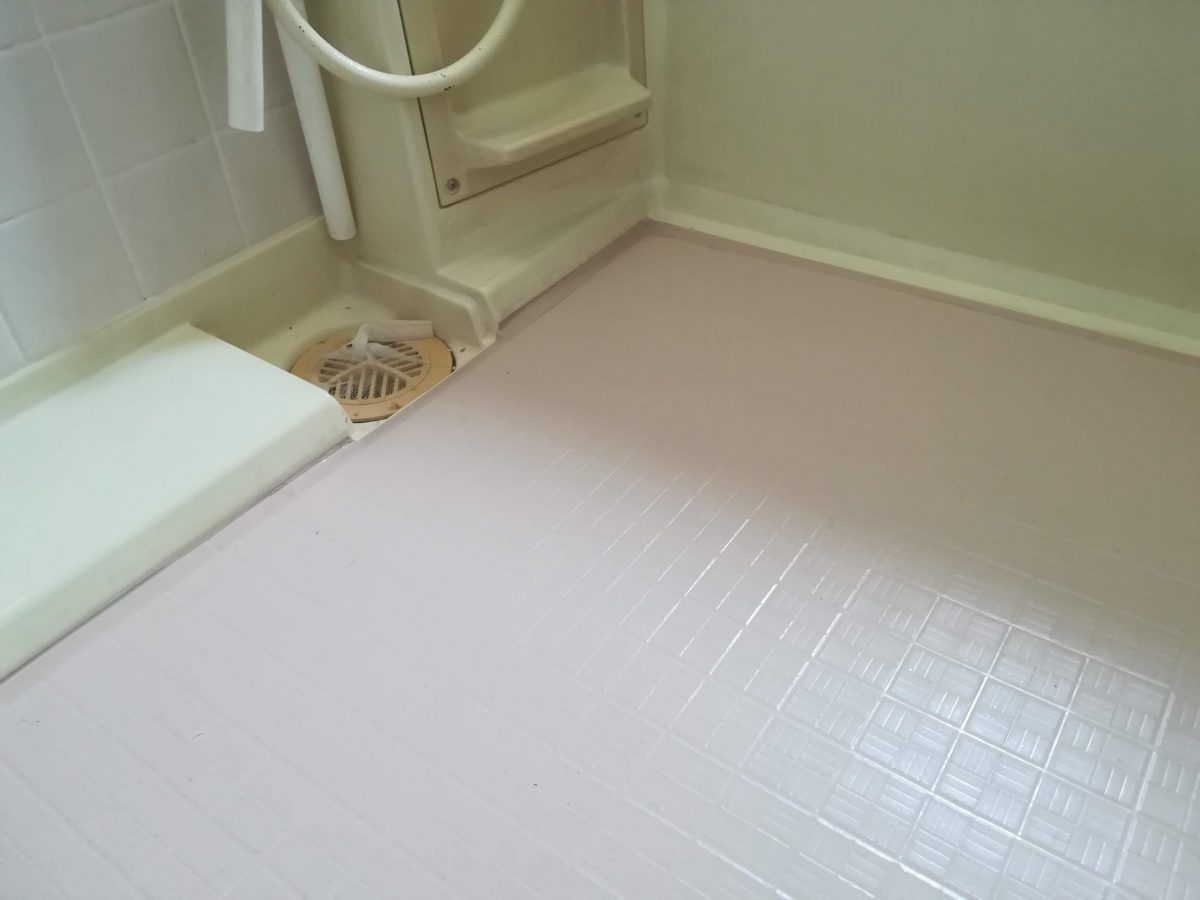 東リ 浴室用床シート バスナフローレ 3.5mm ピンク